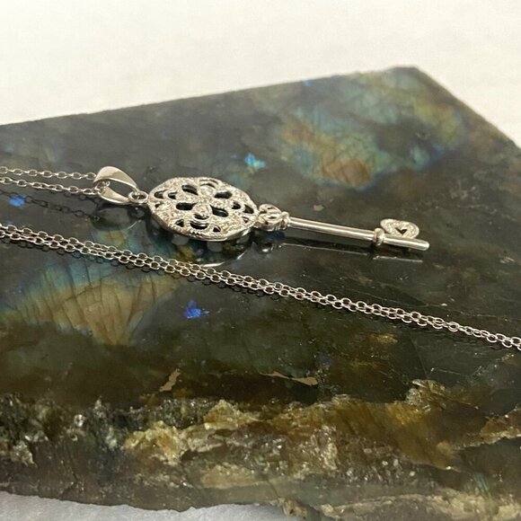 Sterling Silver 925 JCM Floral Filigree Diamond Heart Key Pendant Necklace 18" - Picture 9 of 16